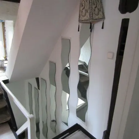 Holiday home Schraeges Haus